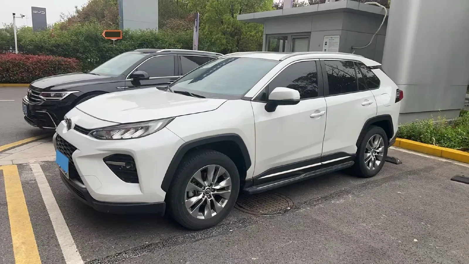 2022 Toyota Wildlander 2.0L 171HP L4 CVT,autocango,china used car exporter,china ev exporter,chinese used car exporter,chinese used ev exporter