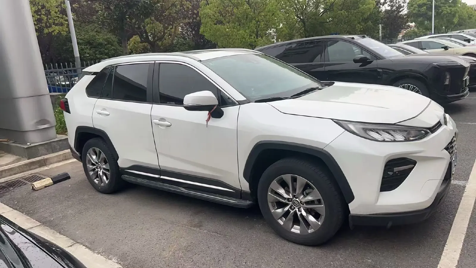 2022 Toyota Wildlander 2.0L 171HP L4 CVT,autocango,china used car exporter,china ev exporter,chinese used car exporter,chinese used ev exporter