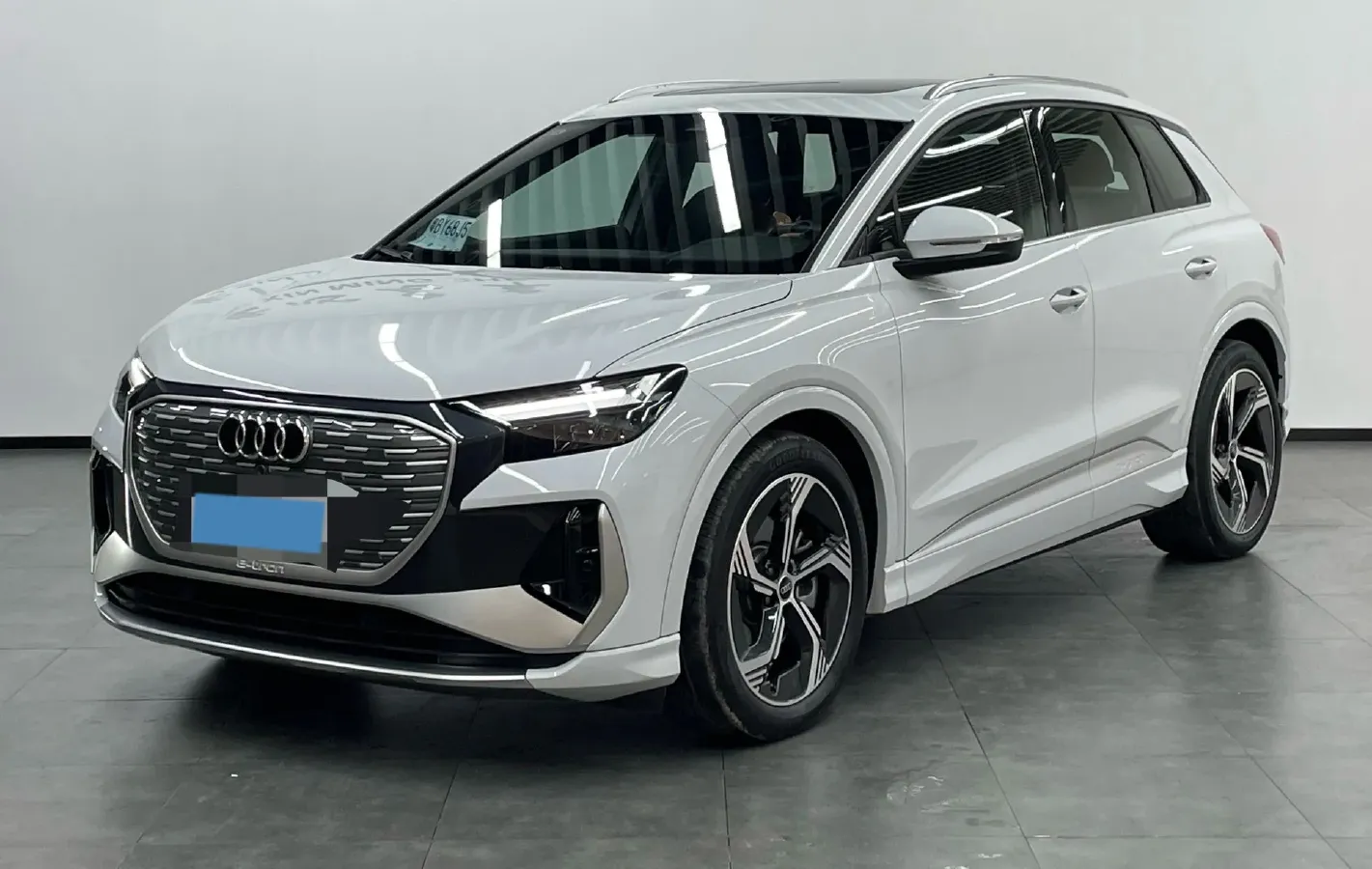 2024 Audi Q4 e-tron BEV 84.8KWH,autocango,china used car exporter,china ev exporter,chinese used car exporter,chinese used ev exporter