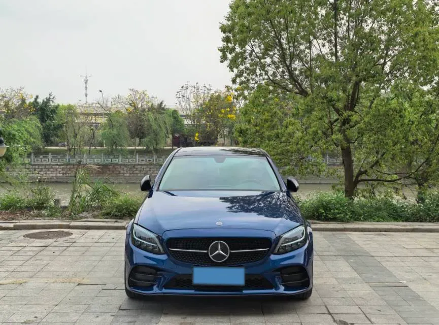 2021 Mercedes-Benz C Class 1.5T 184HP L4 9AT,autocango,china used car exporter,china ev exporter,chinese used car exporter,chinese used ev exporter
