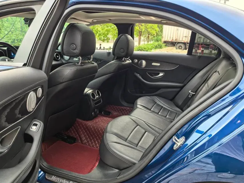 2021 Mercedes-Benz C Class 1.5T 184HP L4 9AT,autocango,china used car exporter,china ev exporter,chinese used car exporter,chinese used ev exporter