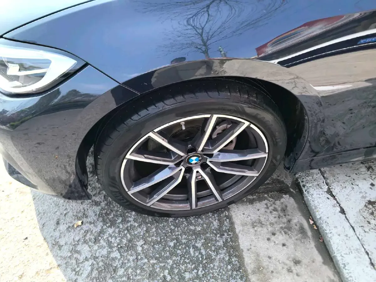 2022 BMW 3 Series 2.0T 156HP L4 8AT,autocango,china used car exporter,china ev exporter,chinese used car exporter,chinese used ev exporter