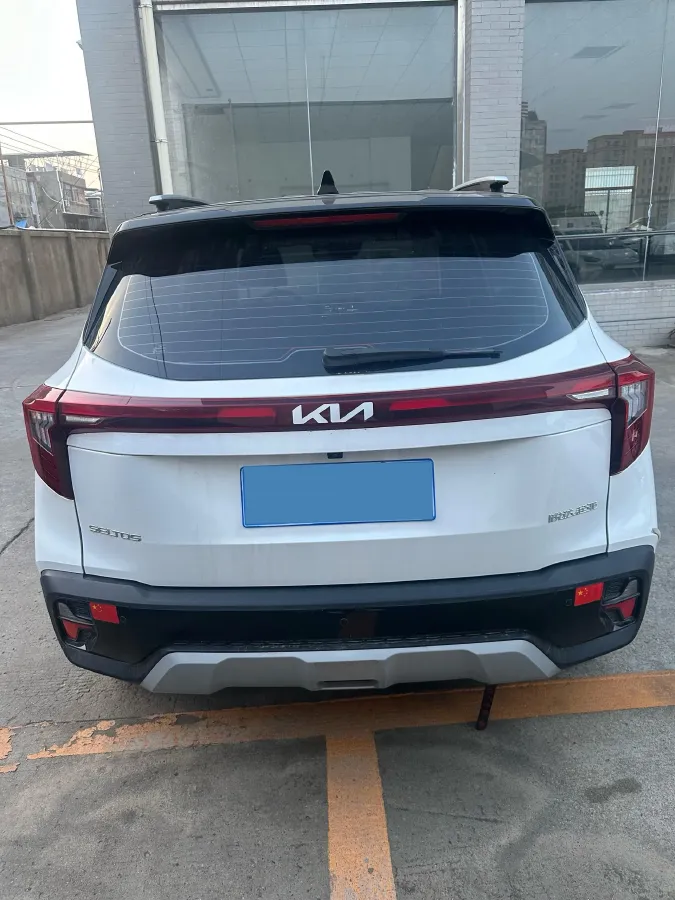 2023 Kia Seltos 1.5L 115HP L4 CVT,autocango,china used car exporter,china ev exporter,chinese used car exporter,chinese used ev exporter