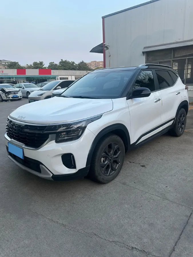 2023 Kia Seltos 1.5L 115HP L4 CVT,autocango,china used car exporter,china ev exporter,chinese used car exporter,chinese used ev exporter