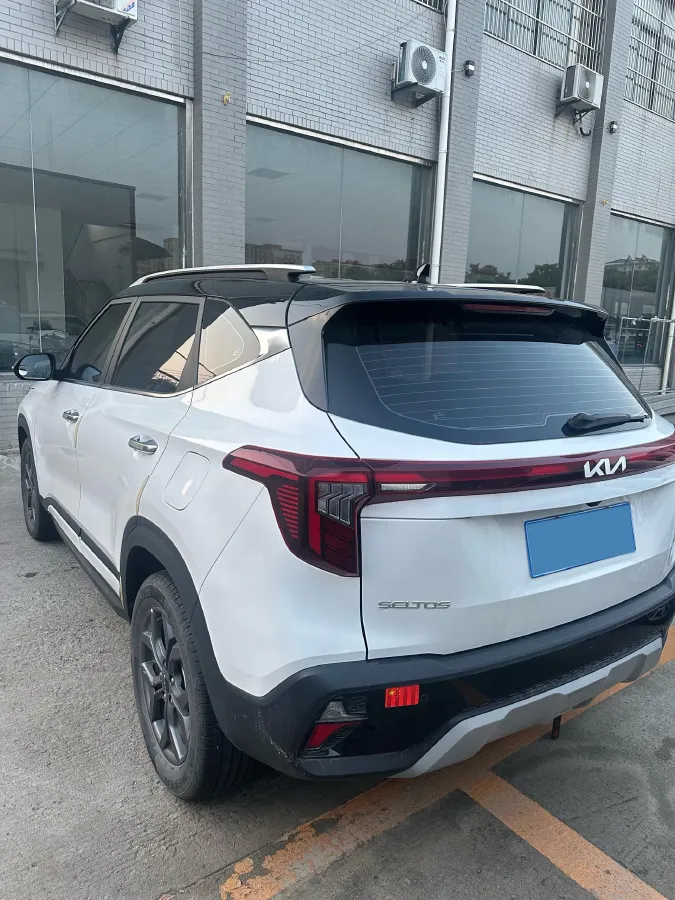 2023 Kia Seltos 1.5L 115HP L4 CVT,autocango,china used car exporter,china ev exporter,chinese used car exporter,chinese used ev exporter