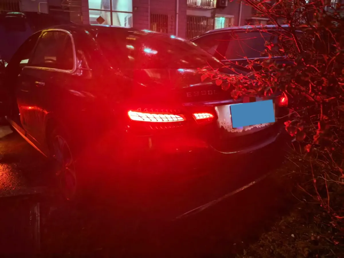 2021 Mercedes-Benz E Class 2.0T 258HP L4 9AT,autocango,china used car exporter,china ev exporter,chinese used car exporter,chinese used ev exporter