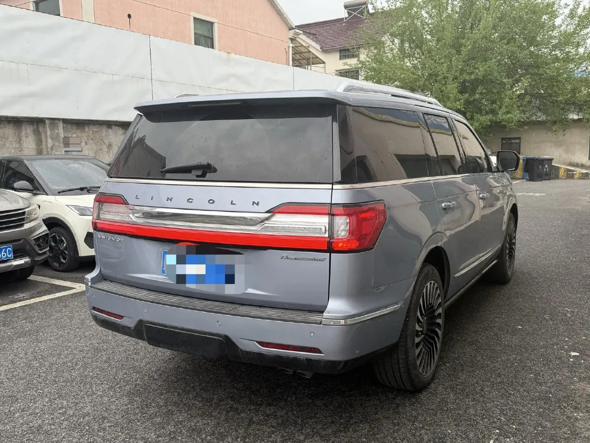 2020 Lincoln Navigator 3.5T 388HP V6 10AT,autocango,china used car exporter,china ev exporter,chinese used car exporter,chinese used ev exporter