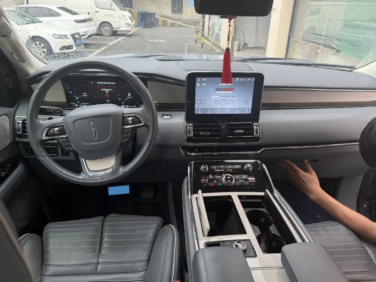 2020 Lincoln Navigator 3.5T 388HP V6 10AT,autocango,china used car exporter,china ev exporter,chinese used car exporter,chinese used ev exporter