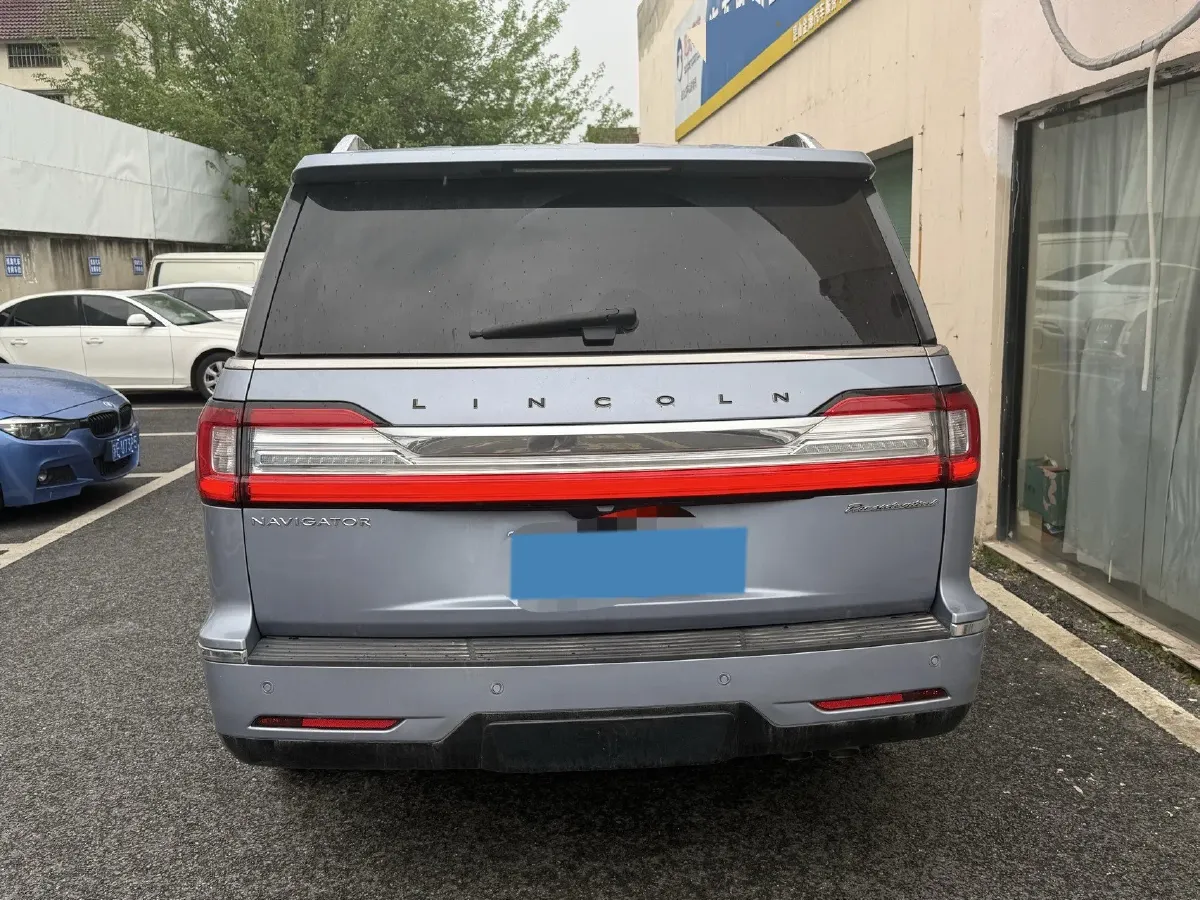 2020 Lincoln Navigator 3.5T 388HP V6 10AT,autocango,china used car exporter,china ev exporter,chinese used car exporter,chinese used ev exporter