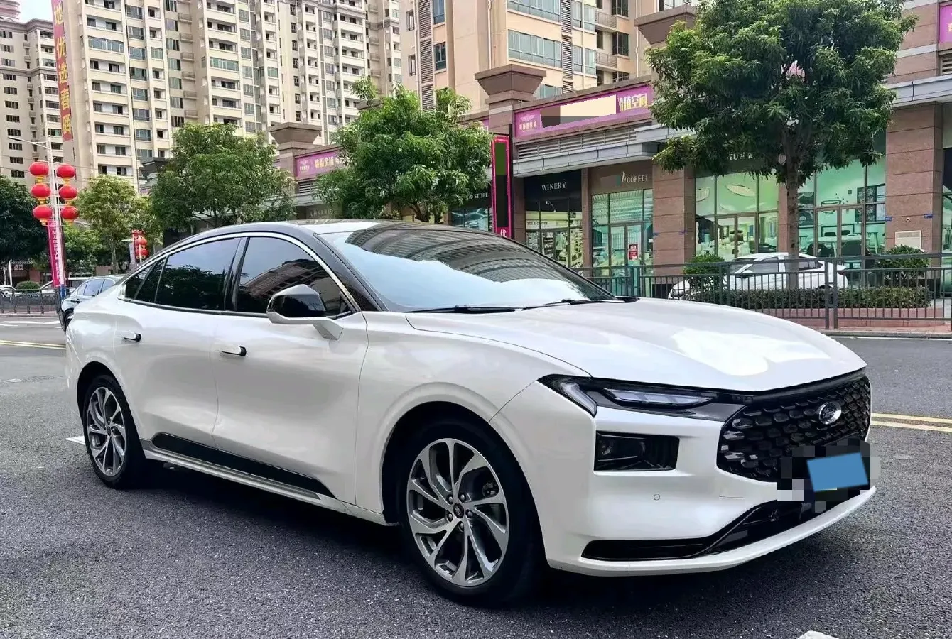 2022 Ford Mondeo 2.0T 238HP L4 8AT,autocango,china used car exporter,china ev exporter,chinese used car exporter,chinese used ev exporter