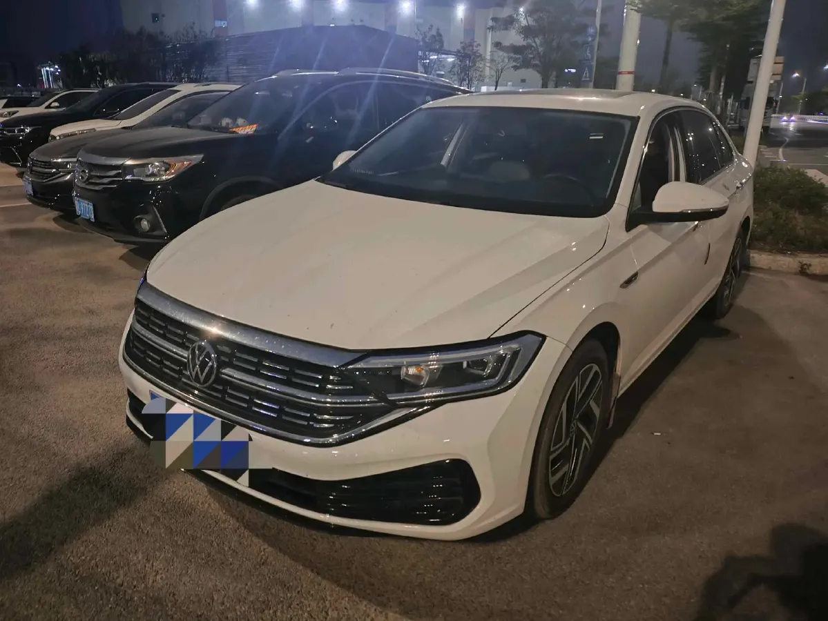 2023 Volkswagen Sagitar 1.4T 150HP L4 7DCT,autocango,china used car exporter,china ev exporter,chinese used car exporter,chinese used ev exporter