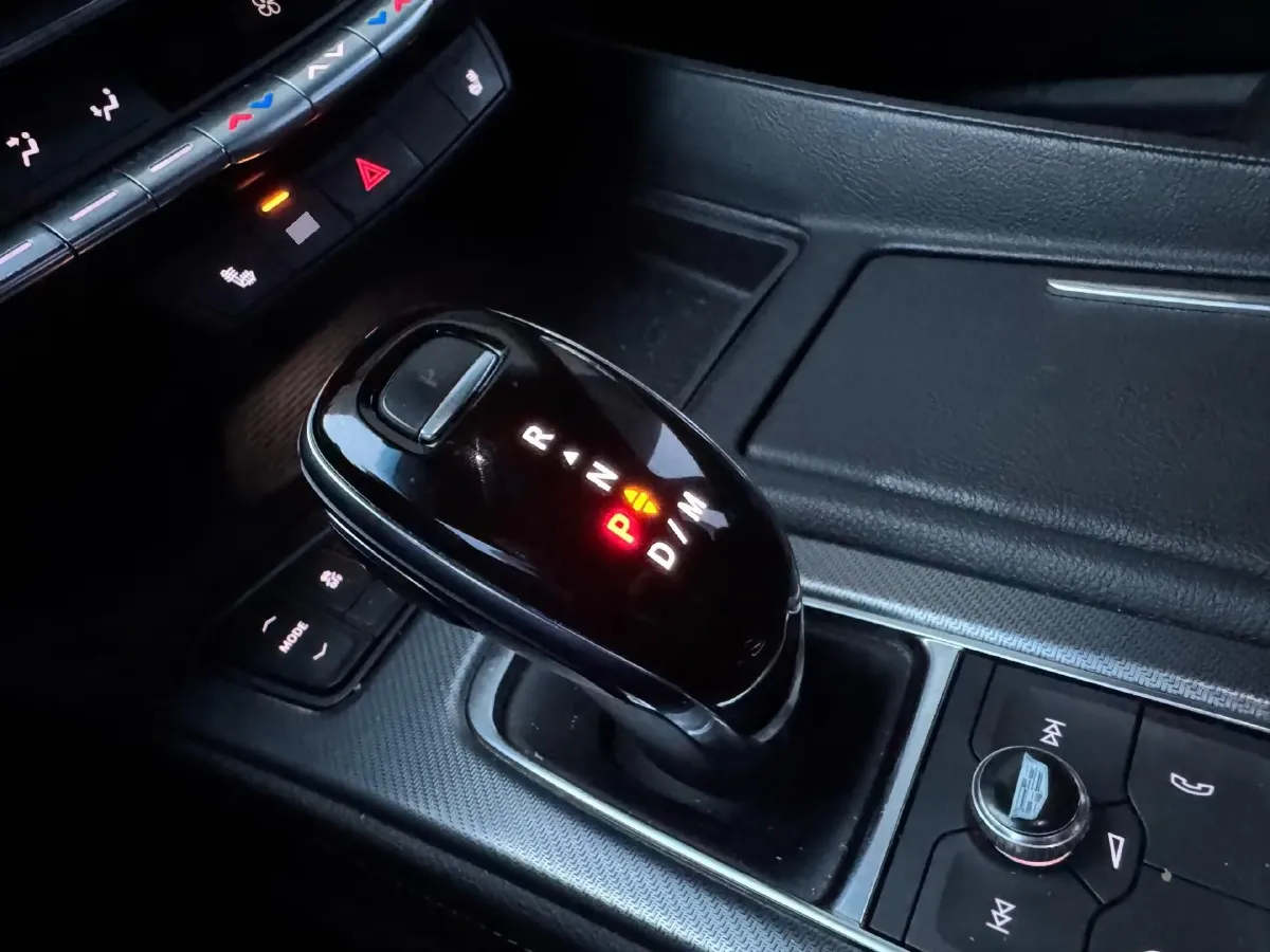 2020 Cadillac CT5 2.0T 237HP L4 10AT,autocango,china used car exporter,china ev exporter,chinese used car exporter,chinese used ev exporter