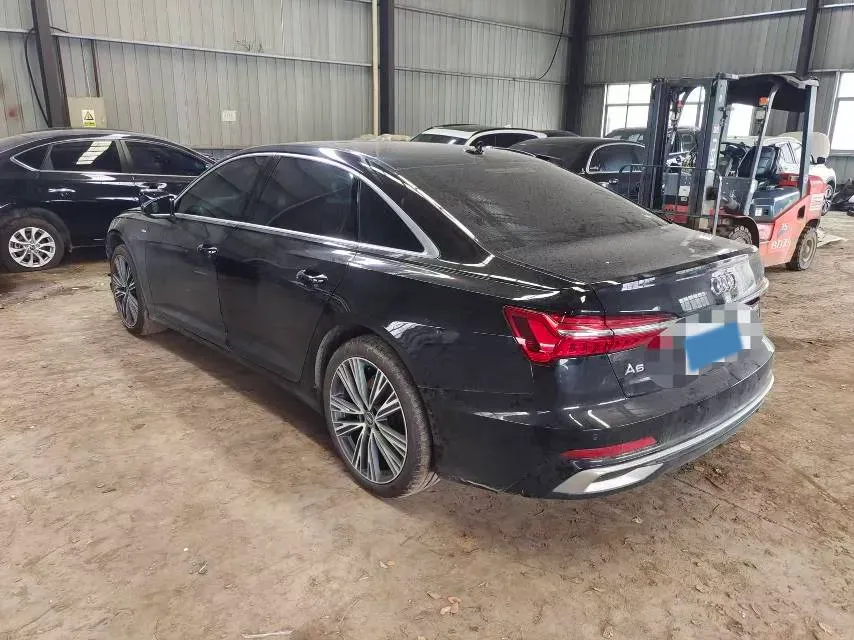 2023 Audi A6L 2.0T 245HP L4 7DCT,autocango,china used car exporter,china ev exporter,chinese used car exporter,chinese used ev exporter
