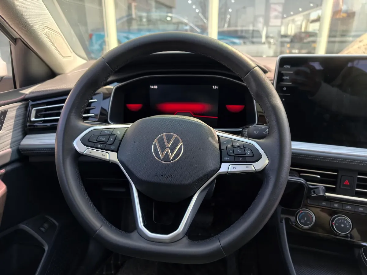 2023 Volkswagen Sagitar 1.4T 150HP L4 7DCT,autocango,china used car exporter,china ev exporter,chinese used car exporter,chinese used ev exporter