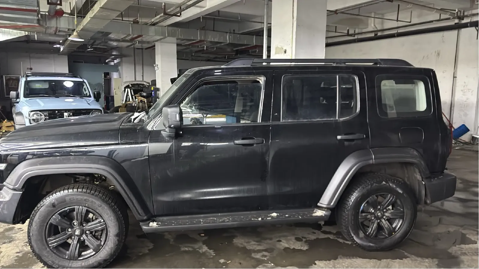 2023 Tank 300 2.0T 227HP L4 8AT,autocango,china used car exporter,china ev exporter,chinese used car exporter,chinese used ev exporter