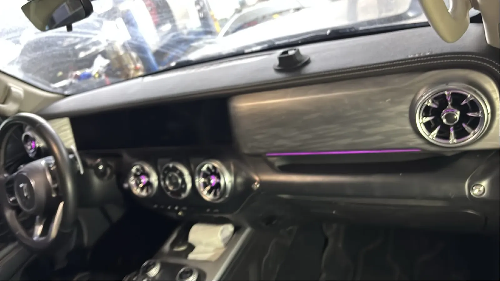 2023 Tank 300 2.0T 227HP L4 8AT,autocango,china used car exporter,china ev exporter,chinese used car exporter,chinese used ev exporter