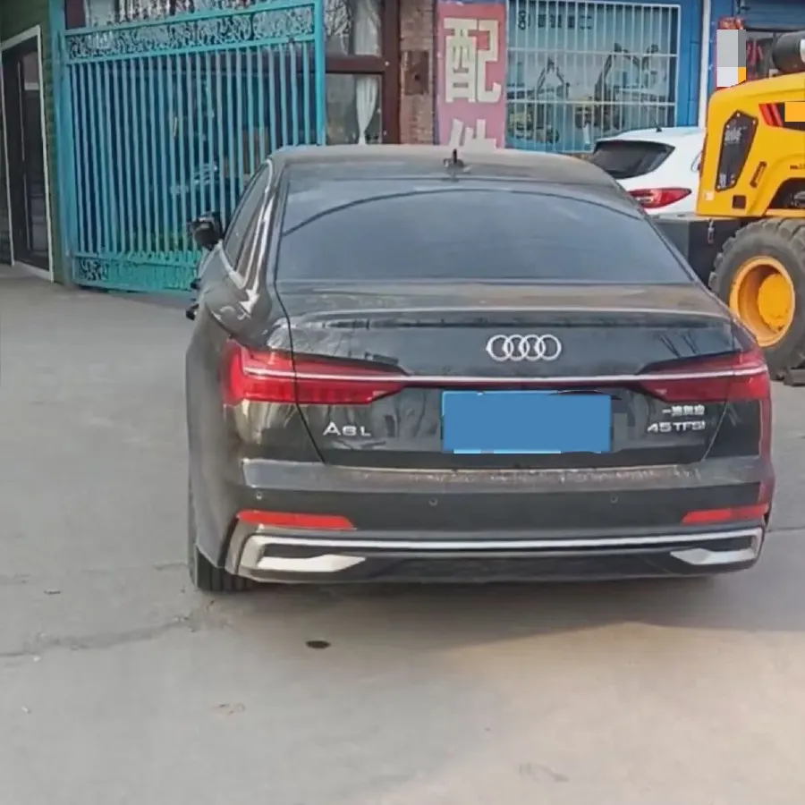 2024 Audi A6L 2.0T 190HP L4 7DCT,autocango,china used car exporter,china ev exporter,chinese used car exporter,chinese used ev exporter