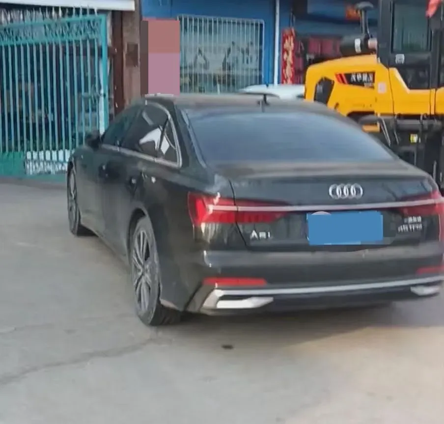 2024 Audi A6L 2.0T 190HP L4 7DCT,autocango,china used car exporter,china ev exporter,chinese used car exporter,chinese used ev exporter