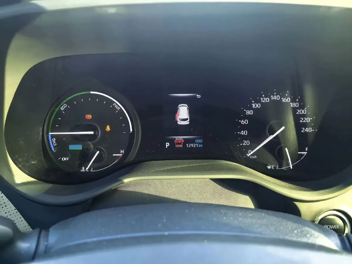 2024 Toyota Sienna 2.5L 189HP L4 E-CVT Hybrid,autocango,china used car exporter,china ev exporter,chinese used car exporter,chinese used ev exporter