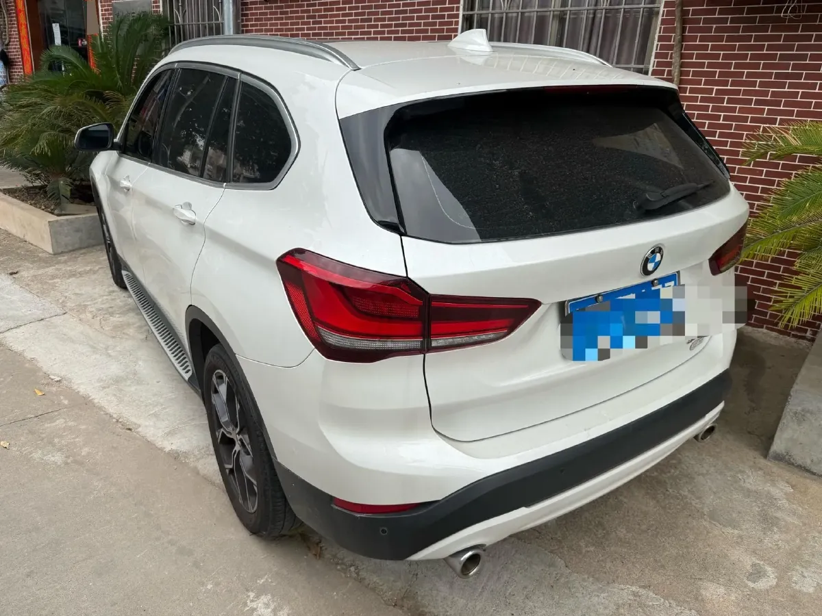 2021 BMW X1 2.0T 192HP L4 7DCT,autocango,china used car exporter,china ev exporter,chinese used car exporter,chinese used ev exporter