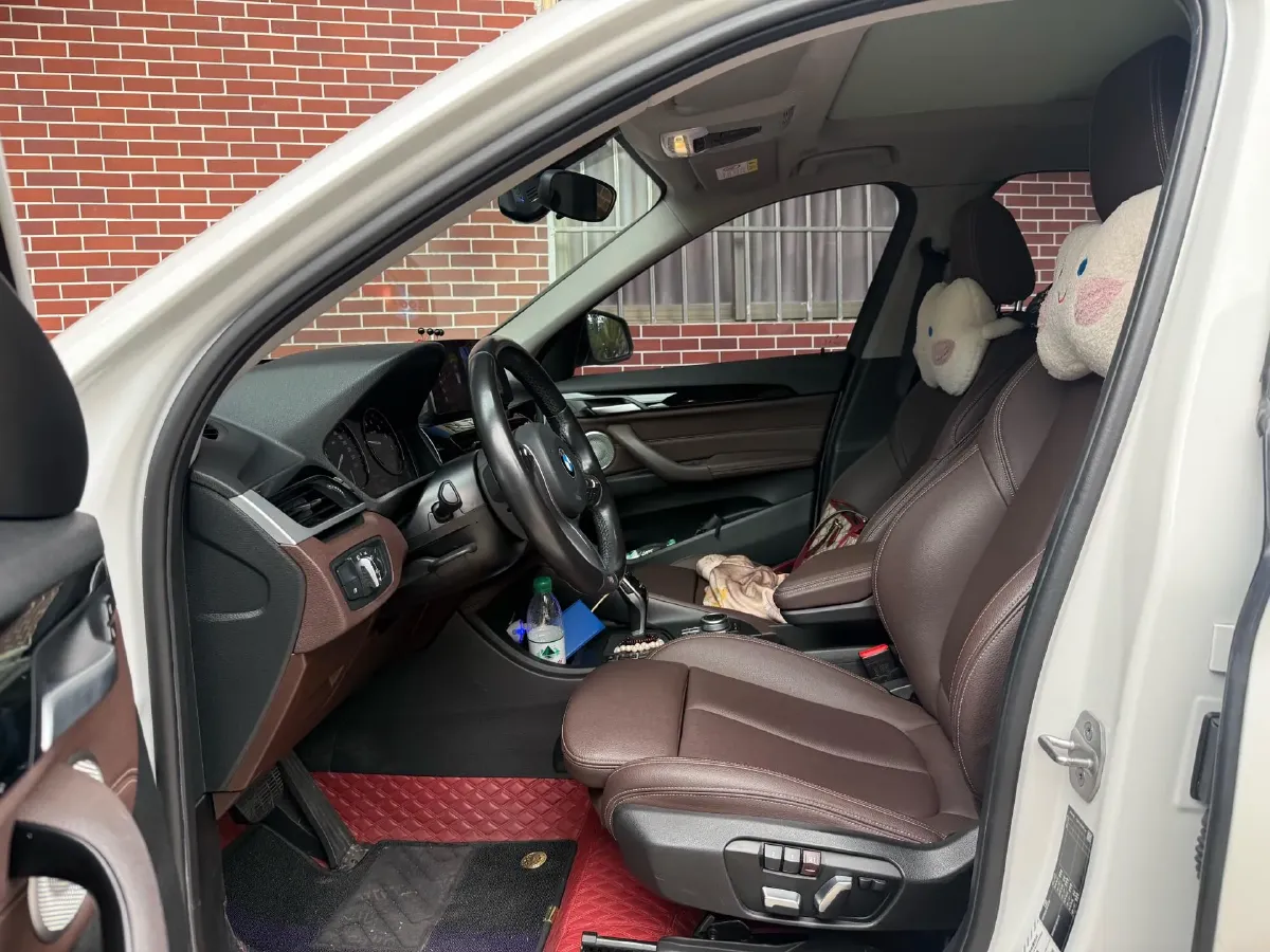 2021 BMW X1 2.0T 192HP L4 7DCT,autocango,china used car exporter,china ev exporter,chinese used car exporter,chinese used ev exporter