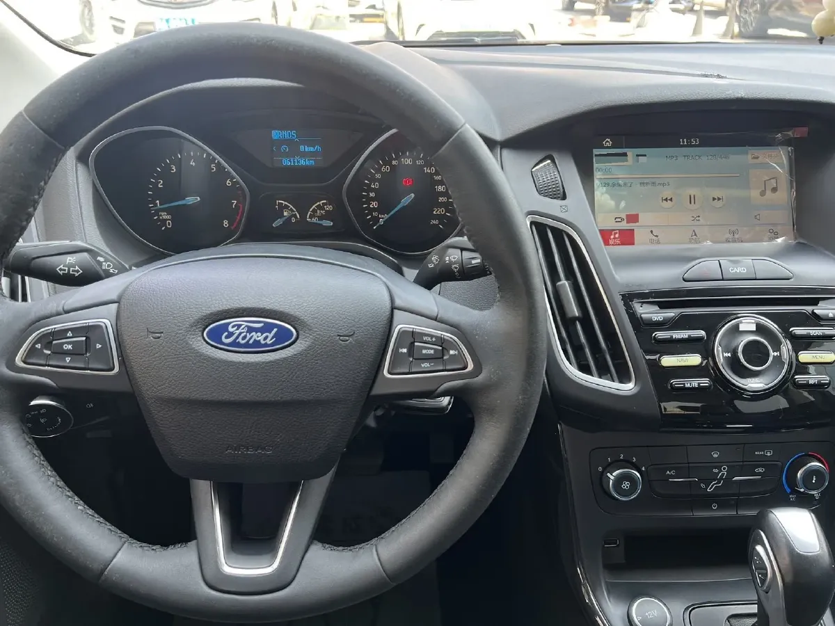 2017 Ford Focus 1.6L 125HP L4 6DCT,autocango,china used car exporter,china ev exporter,chinese used car exporter,chinese used ev exporter