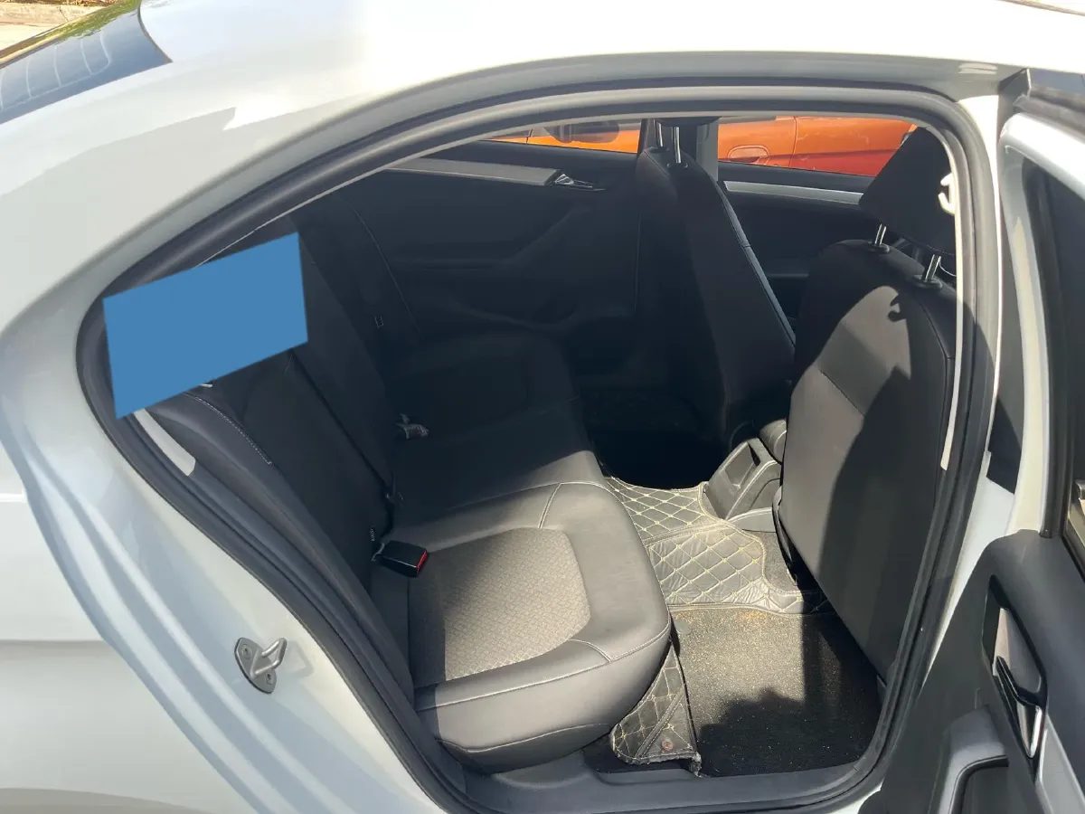 2021 Jetta VA3 1.5L 112HP L4 5MT,autocango,china used car exporter,china ev exporter,chinese used car exporter,chinese used ev exporter