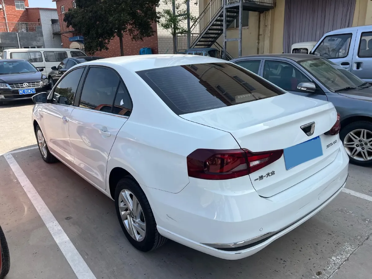 2021 Jetta VA3 1.5L 112HP L4 5MT,autocango,china used car exporter,china ev exporter,chinese used car exporter,chinese used ev exporter
