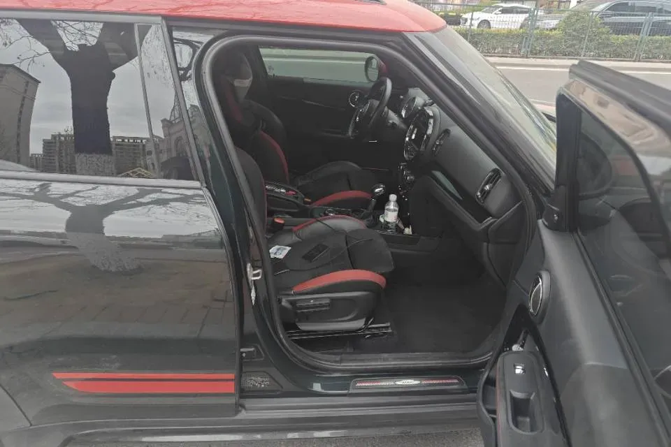 2018 MINI JCW COUNTRYMAN 2.0T 231HP L4 8AT,autocango,china used car exporter,china ev exporter,chinese used car exporter,chinese used ev exporter