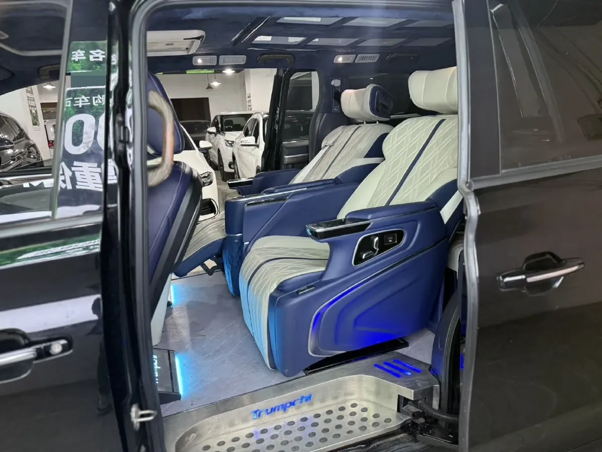 2021 GAC Trumpchi M8 2.0T 252HP L4 8AT,autocango,china used car exporter,china ev exporter,chinese used car exporter,chinese used ev exporter