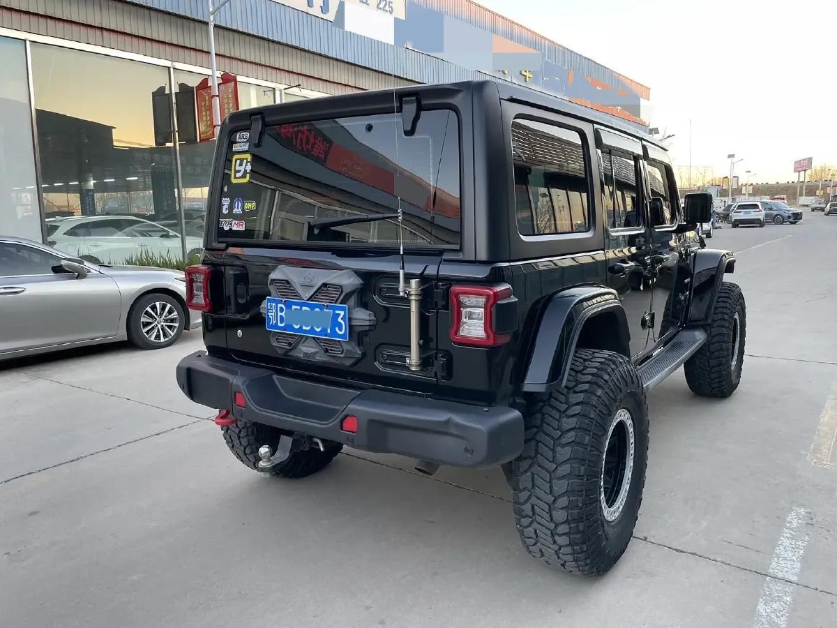 2019 Jeep Wrangler 2.0T 266HP L4 8AT,autocango,china used car exporter,china ev exporter,chinese used car exporter,chinese used ev exporter