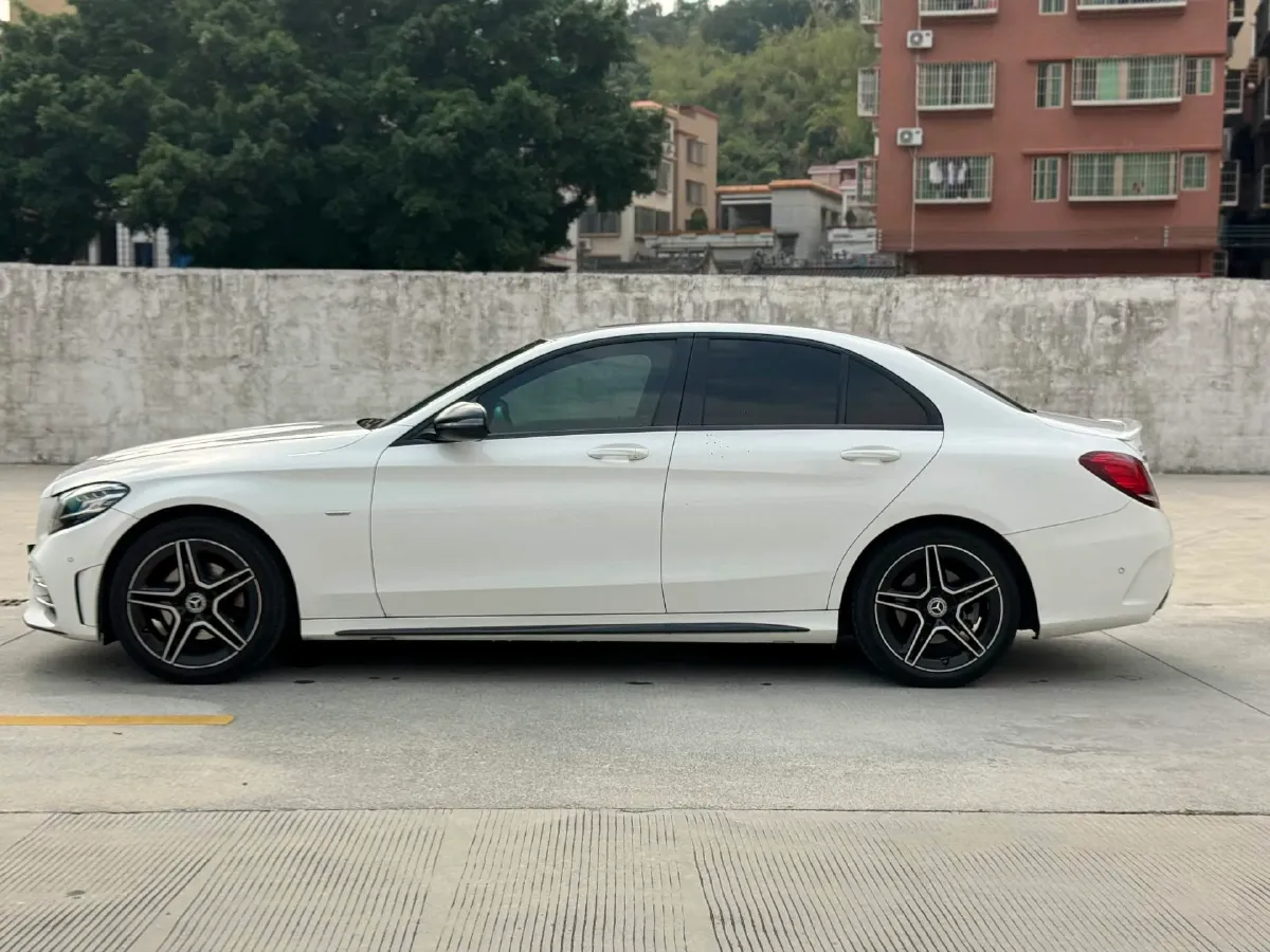 2021 Mercedes-Benz C Class 1.5T 184HP L4 9AT,autocango,china used car exporter,china ev exporter,chinese used car exporter,chinese used ev exporter