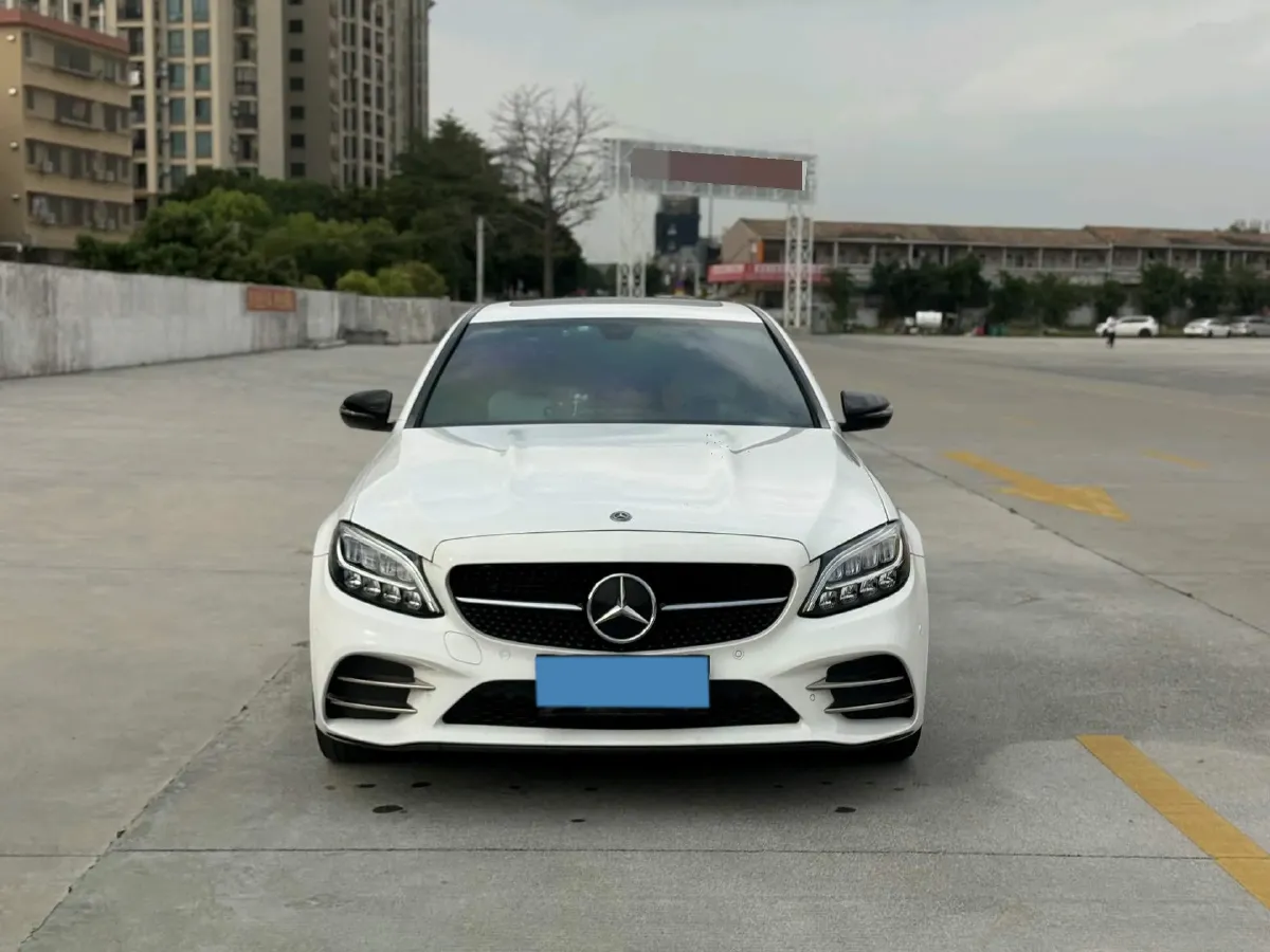 2021 Mercedes-Benz C Class 1.5T 184HP L4 9AT,autocango,china used car exporter,china ev exporter,chinese used car exporter,chinese used ev exporter