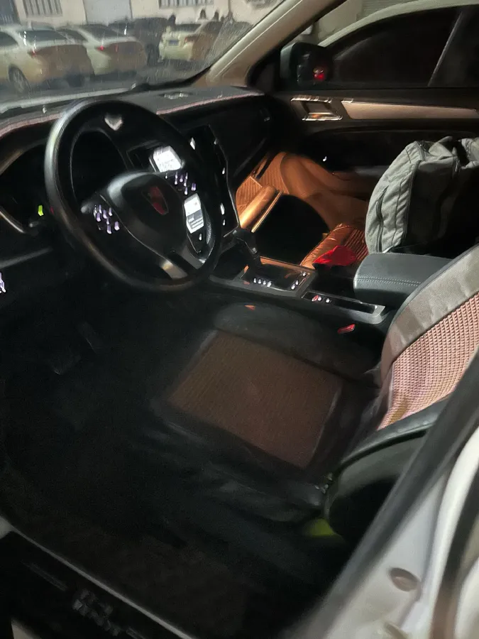 2017 Roewe RX5 1.5T 169HP L4 7DCT,autocango,china used car exporter,china ev exporter,chinese used car exporter,chinese used ev exporter