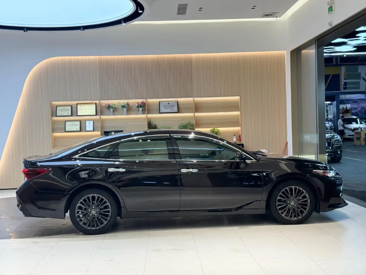 2019 Toyota Avalon 2.5L 209HP L4 8AT,autocango,china used car exporter,china ev exporter,chinese used car exporter,chinese used ev exporter