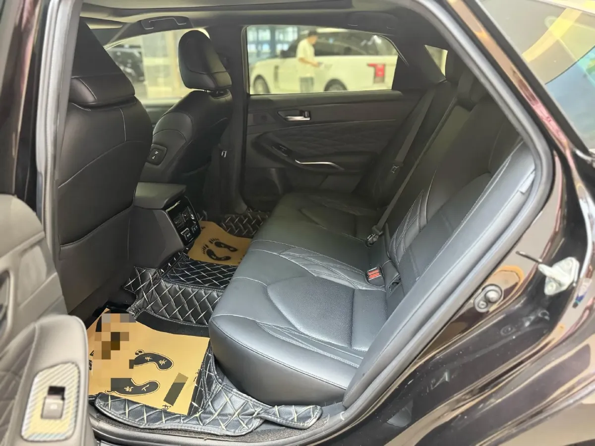 2019 Toyota Avalon 2.5L 209HP L4 8AT,autocango,china used car exporter,china ev exporter,chinese used car exporter,chinese used ev exporter