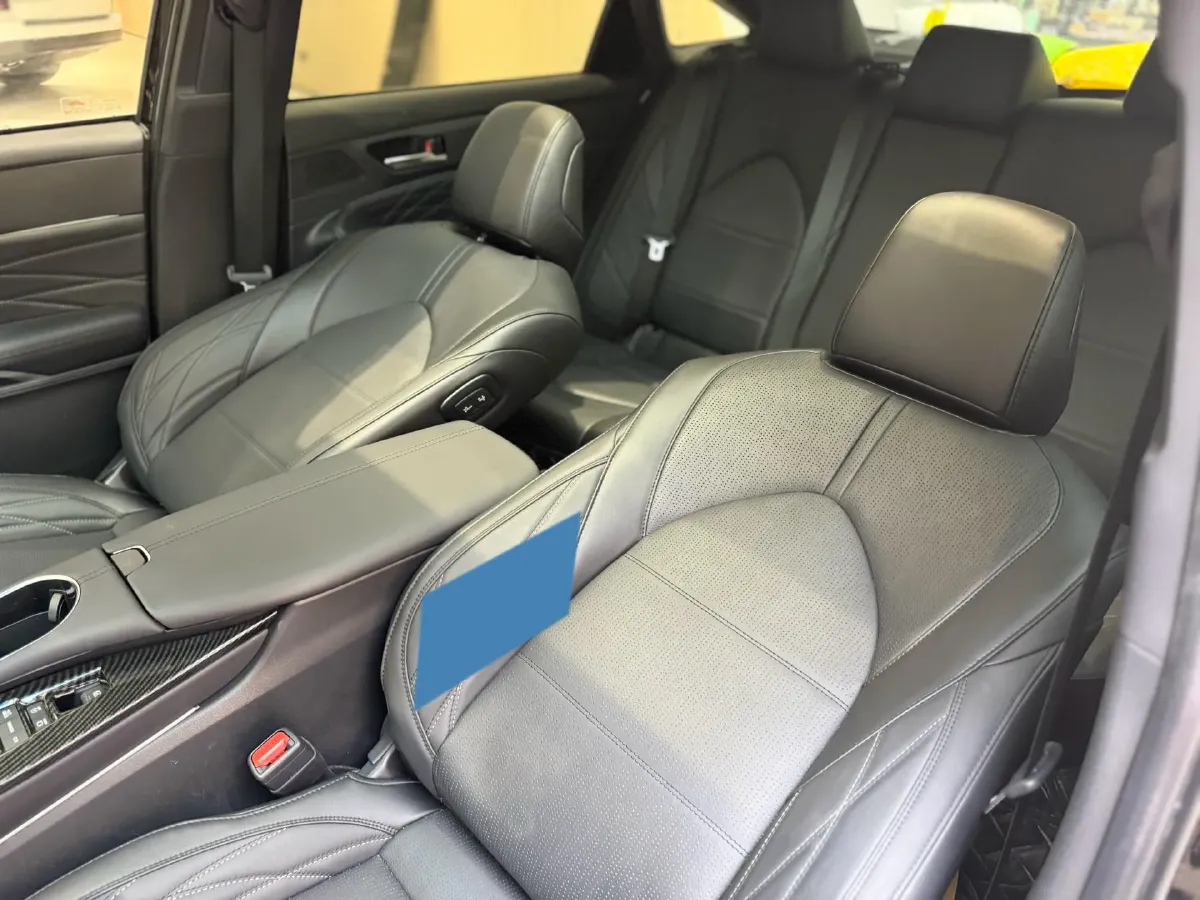 2019 Toyota Avalon 2.5L 209HP L4 8AT,autocango,china used car exporter,china ev exporter,chinese used car exporter,chinese used ev exporter