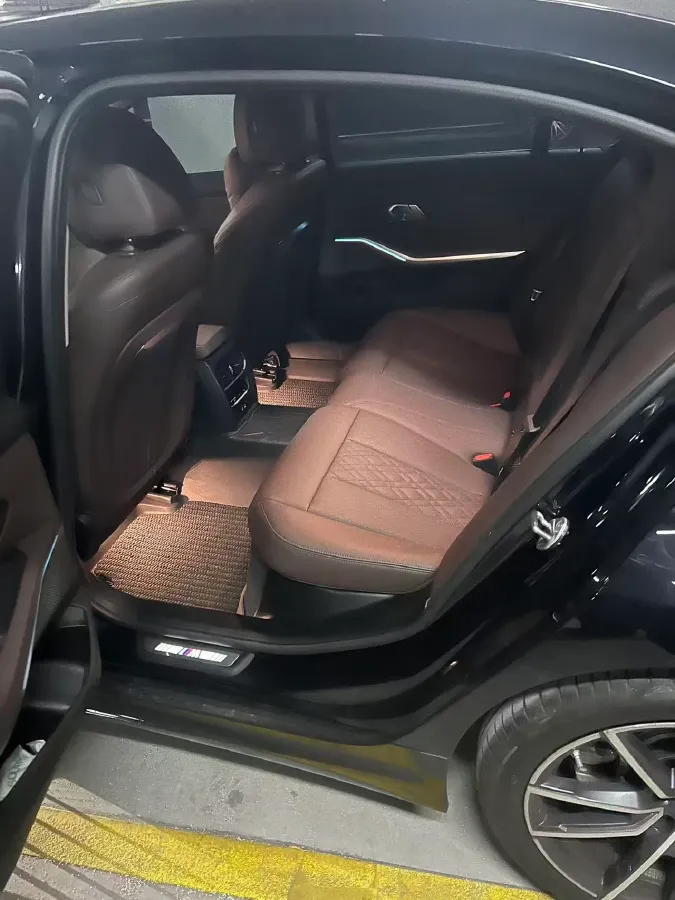 2025 BMW 3 Series 2.0T 184HP L4 8AT,autocango,china used car exporter,china ev exporter,chinese used car exporter,chinese used ev exporter