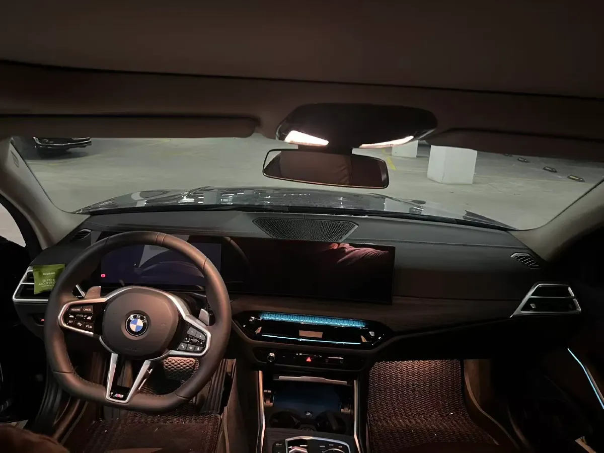 2025 BMW 3 Series 2.0T 184HP L4 8AT,autocango,china used car exporter,china ev exporter,chinese used car exporter,chinese used ev exporter