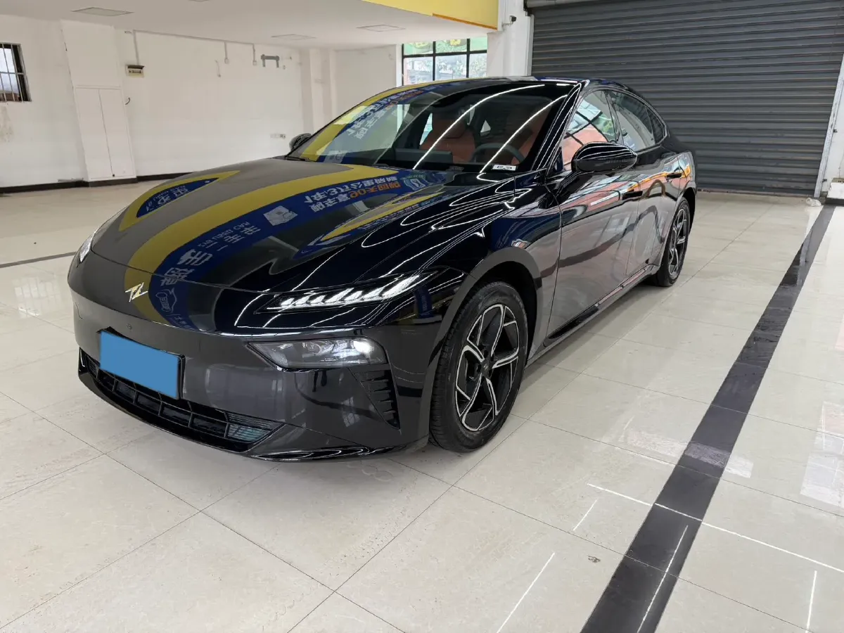 2024 DongFeng eπ eπ007 REEV 105HP REEV 28.4KWH,autocango,china used car exporter,china ev exporter,chinese used car exporter,chinese used ev exporter