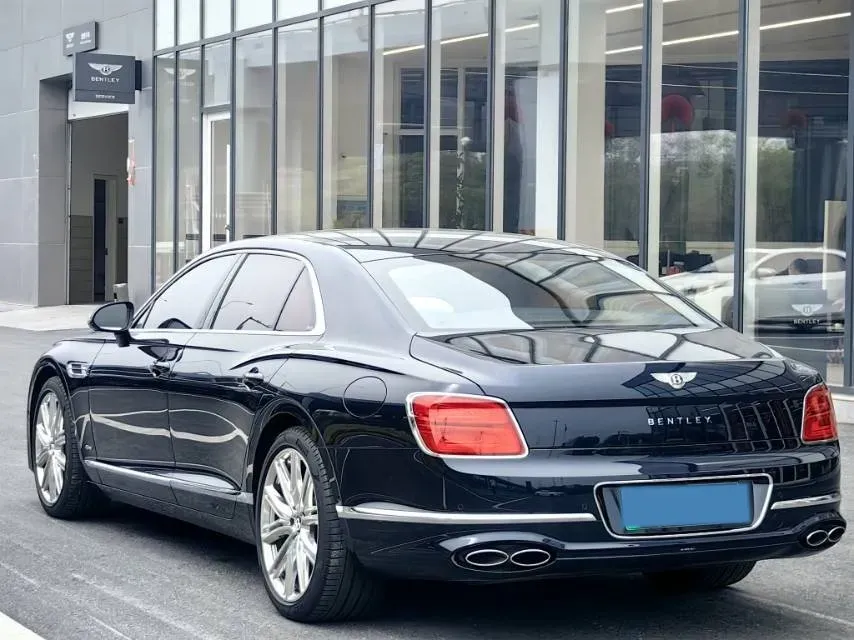 2022 Bentley Flying Spur 2.9T 416HP V6 8DCT PHEV 18KWH,autocango,china used car exporter,china ev exporter,chinese used car exporter,chinese used ev exporter