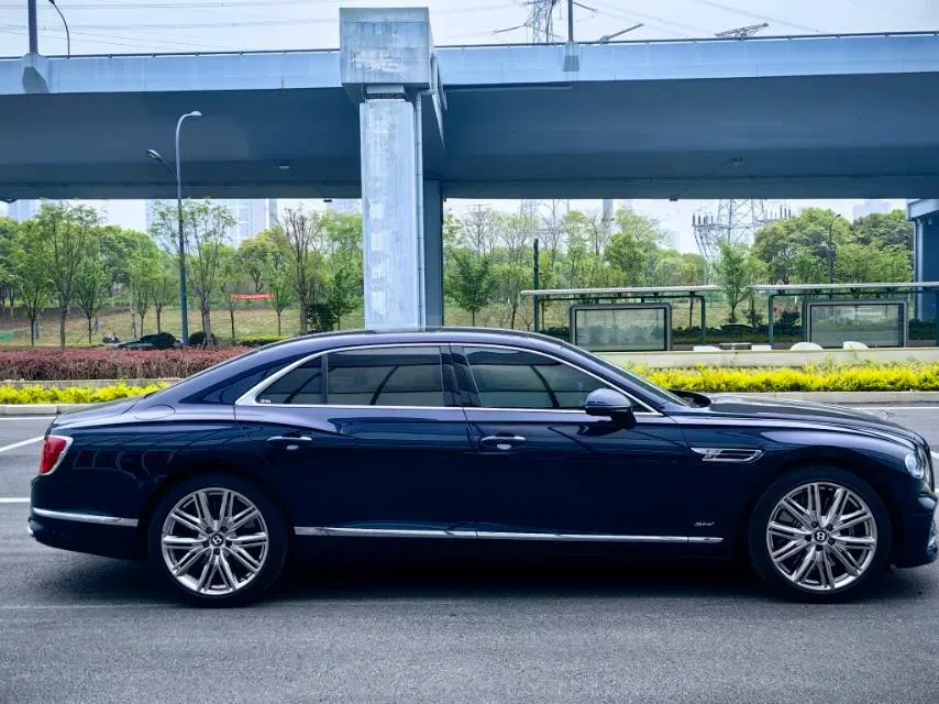 2022 Bentley Flying Spur 2.9T 416HP V6 8DCT PHEV 18KWH,autocango,china used car exporter,china ev exporter,chinese used car exporter,chinese used ev exporter