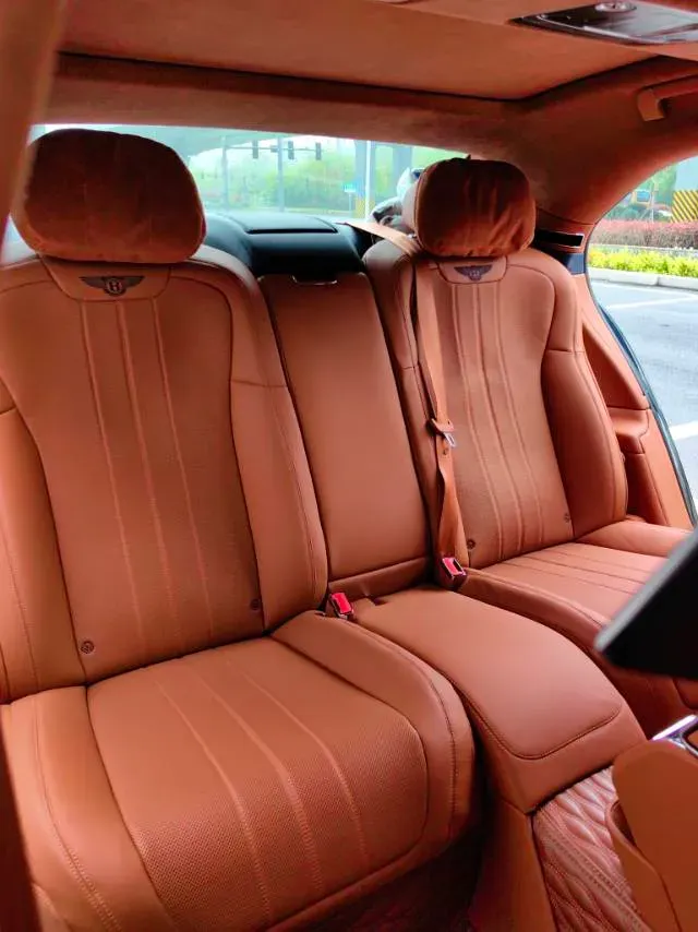 2022 Bentley Flying Spur 2.9T 416HP V6 8DCT PHEV 18KWH,autocango,china used car exporter,china ev exporter,chinese used car exporter,chinese used ev exporter