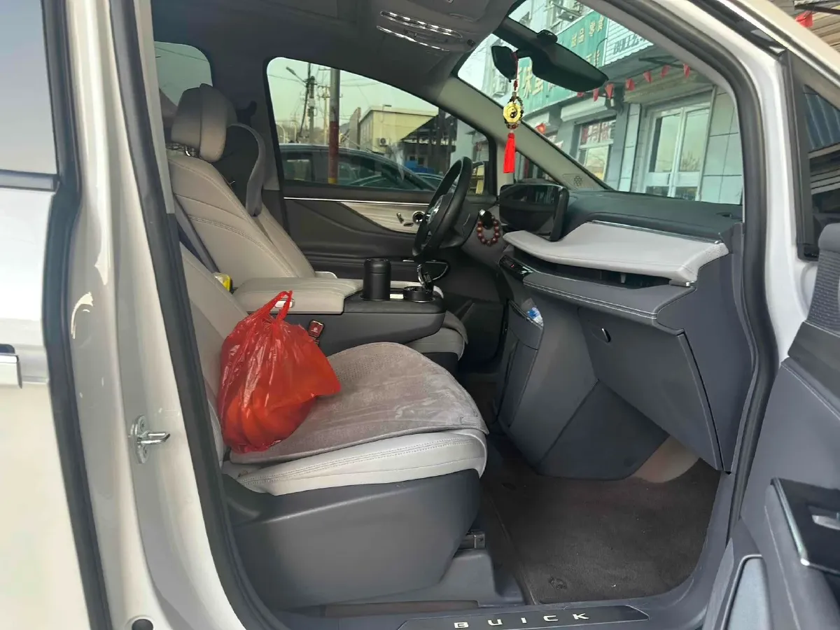 2026 Buick GL8 2.0T 237HP L4 9AT,autocango,china used car exporter,china ev exporter,chinese used car exporter,chinese used ev exporter