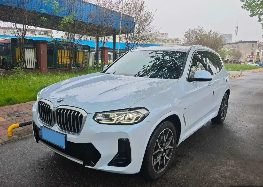 2022 BMW X3 2.0T 184HP L4 8AT,autocango,china used car exporter,china ev exporter,chinese used car exporter,chinese used ev exporter