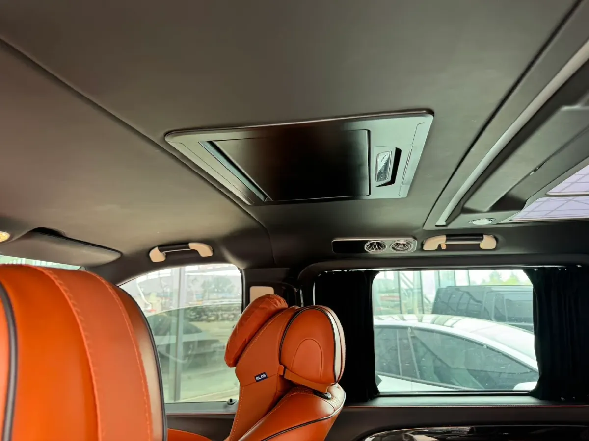 2023 Mercedes-Benz Vito 2.0T 211HP L4 9AT,autocango,china used car exporter,china ev exporter,chinese used car exporter,chinese used ev exporter