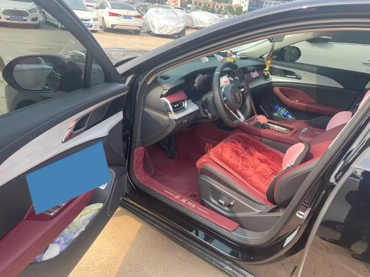 2025 HongQi H5 1.5T 169HP L4 7DCT,autocango,china used car exporter,china ev exporter,chinese used car exporter,chinese used ev exporter