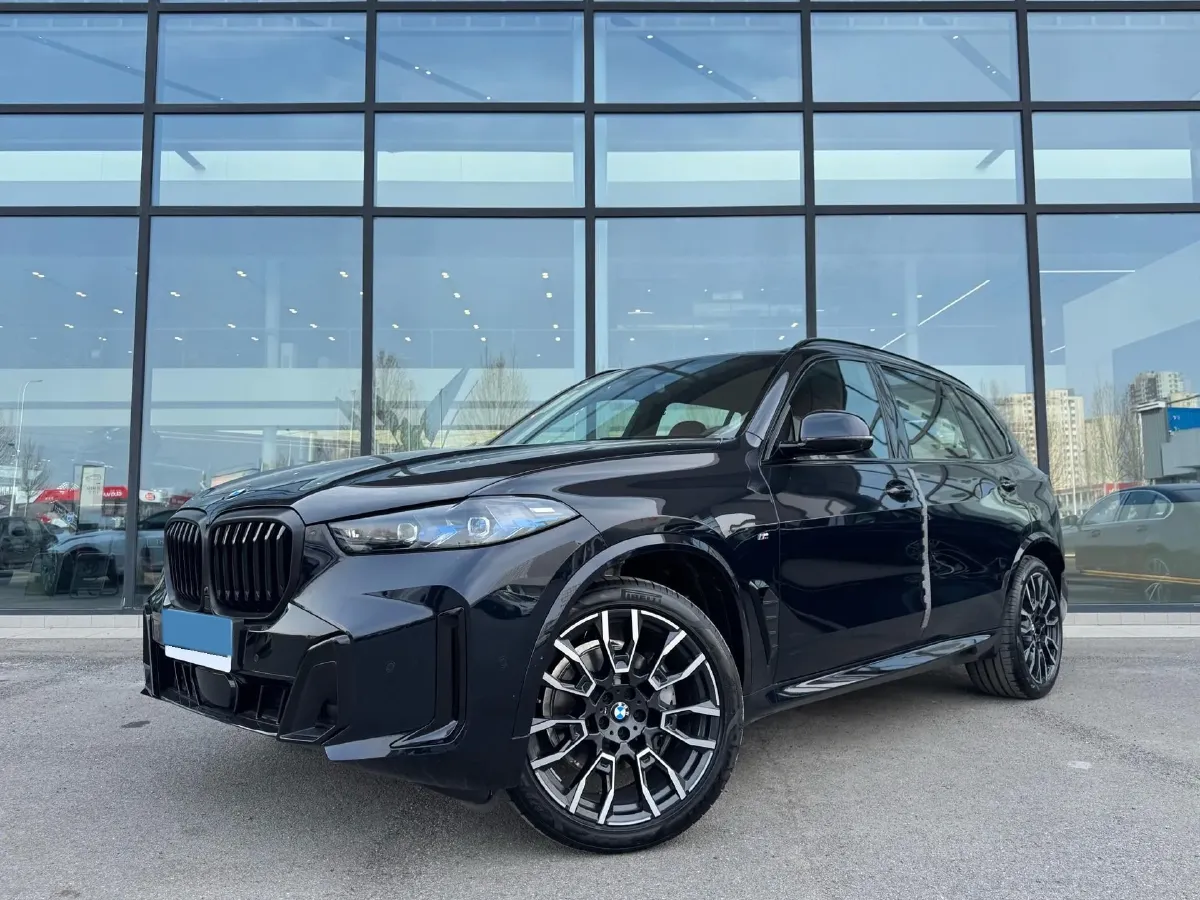 2025 BMW X5 3.0T 381HP L6 8AT,autocango,china used car exporter,china ev exporter,chinese used car exporter,chinese used ev exporter
