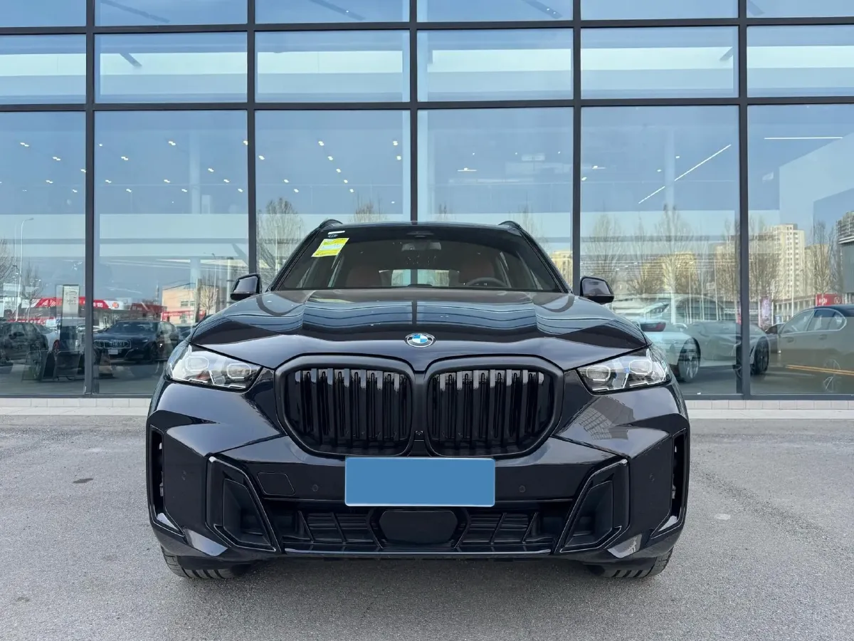 2025 BMW X5 3.0T 381HP L6 8AT,autocango,china used car exporter,china ev exporter,chinese used car exporter,chinese used ev exporter