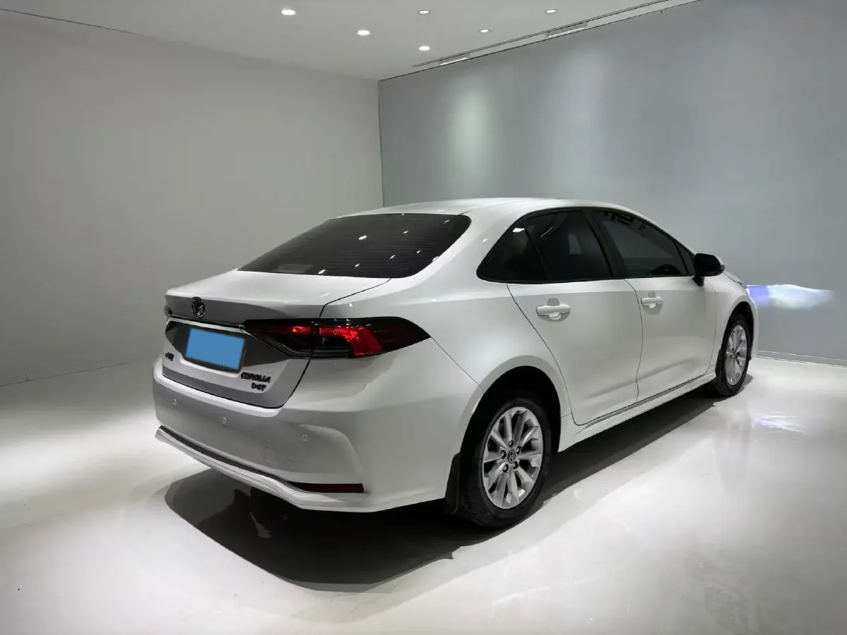 2021 Toyota Corolla 1.2T 116HP L4 CVT,autocango,china used car exporter,china ev exporter,chinese used car exporter,chinese used ev exporter